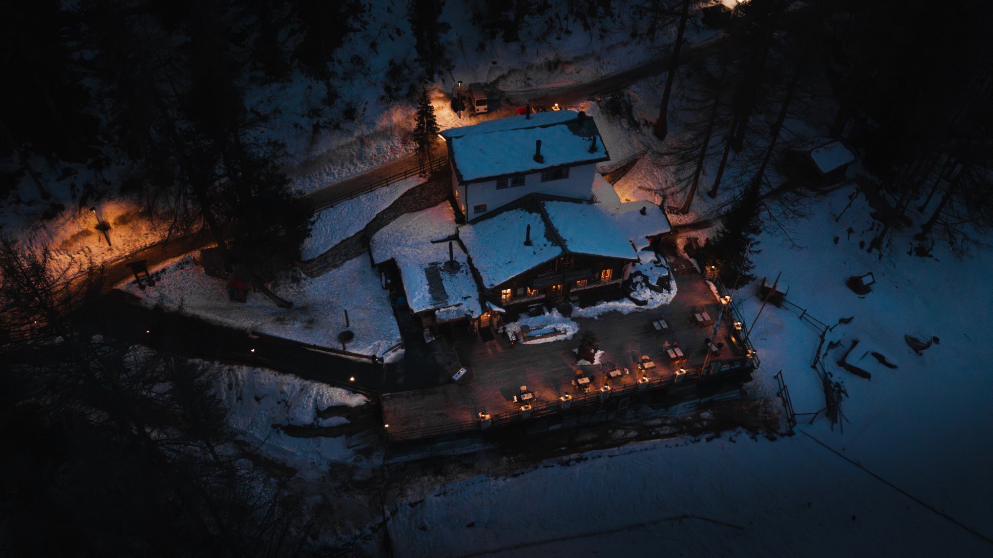 Waldhüs Bodmen bei Nacht